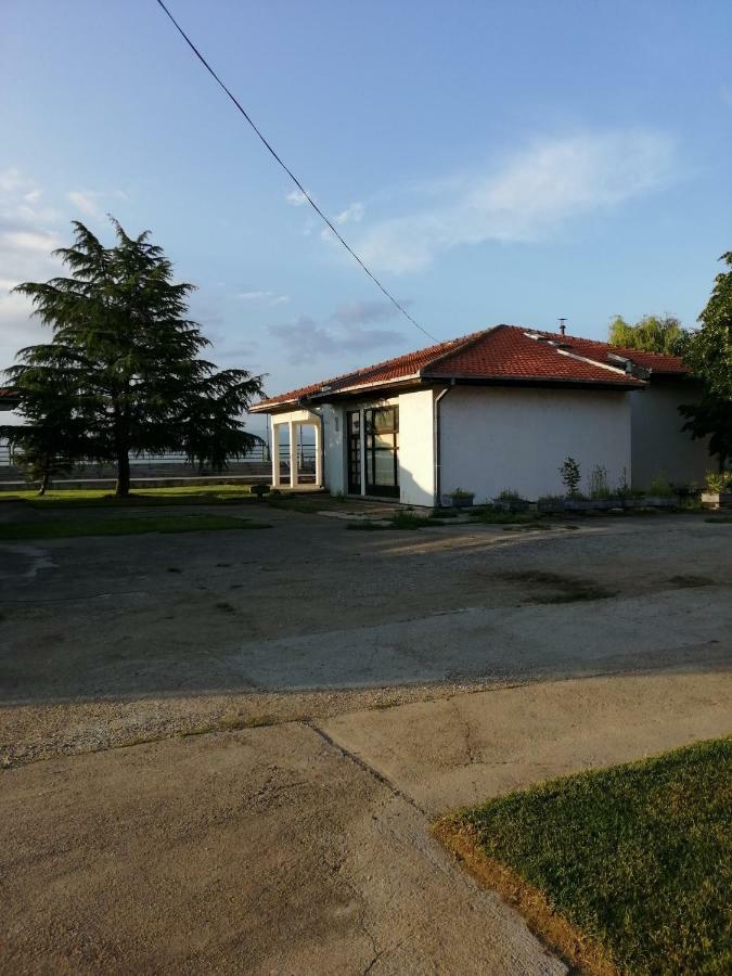 Apartman Studio Katarina Golubac Luaran gambar